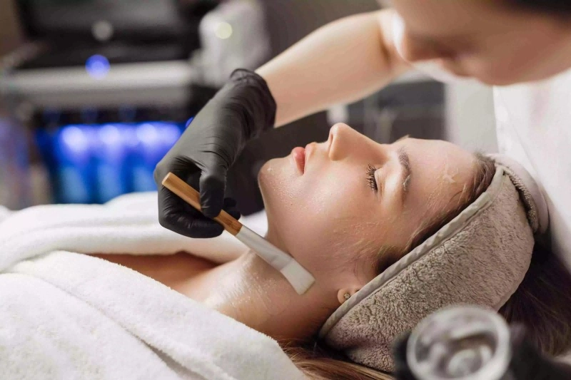 Black nitrile gloves